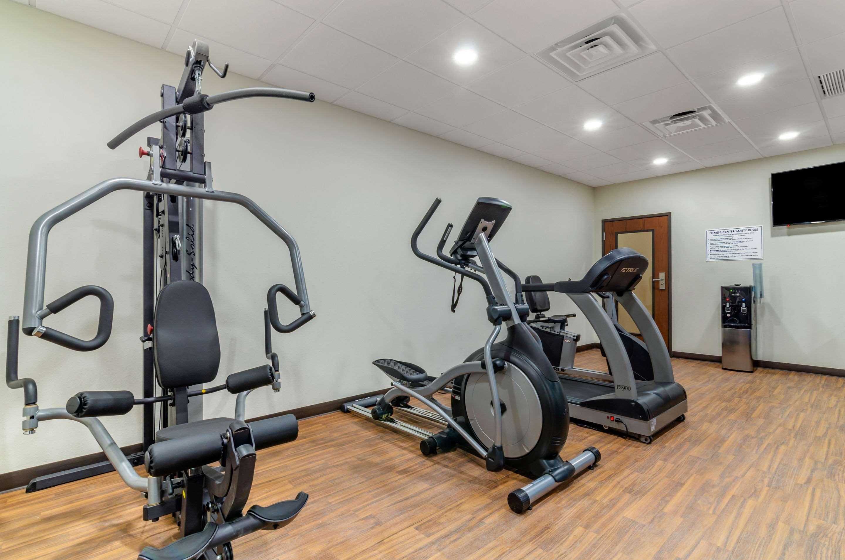 Comfort Inn & Suites Salina North Εξωτερικό φωτογραφία